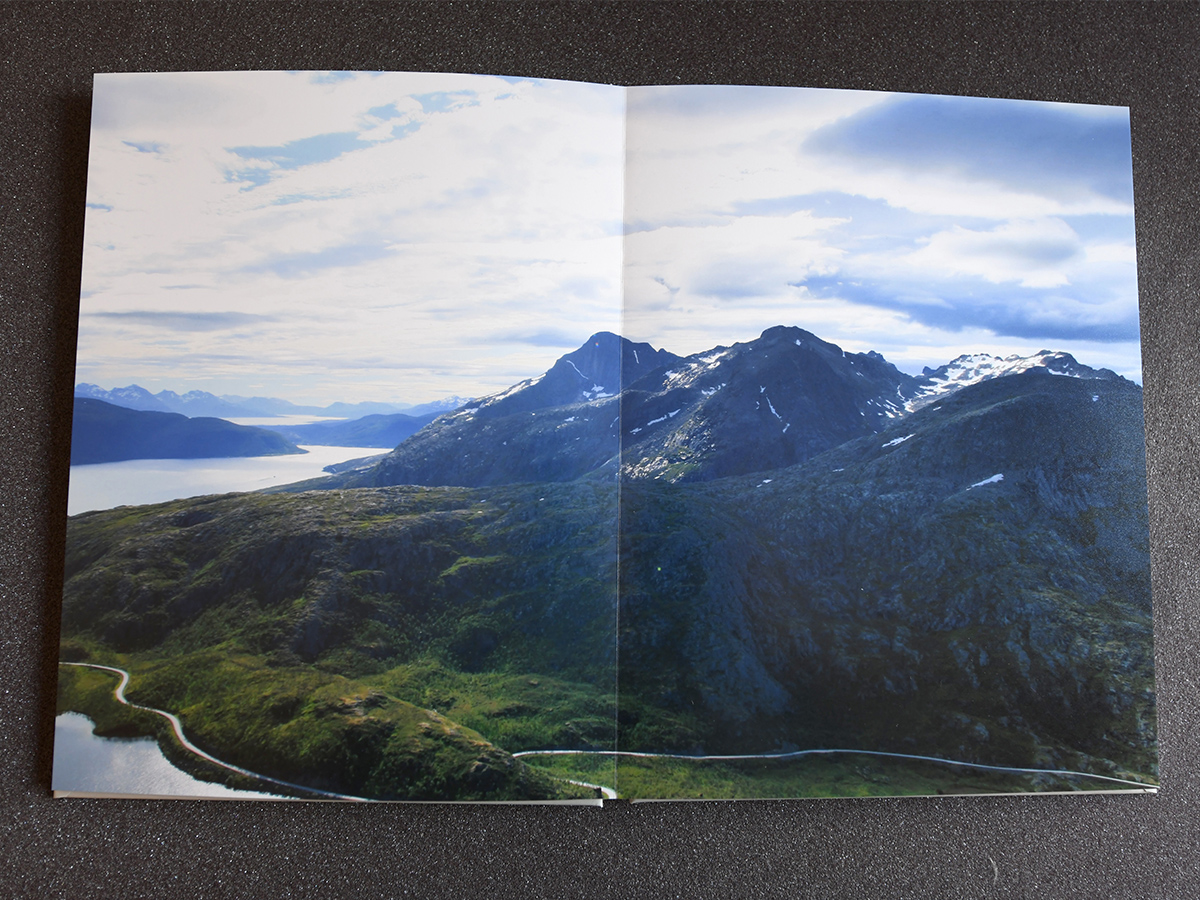 Die Layflat-Bindung des White Wall Fotobuchs ermöglicht tolle Panoramaansichten ohne störende Knicke.